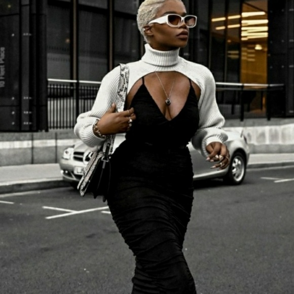 NWT Knit Arm Warmers with Turtleneck - Picture 7 of 11